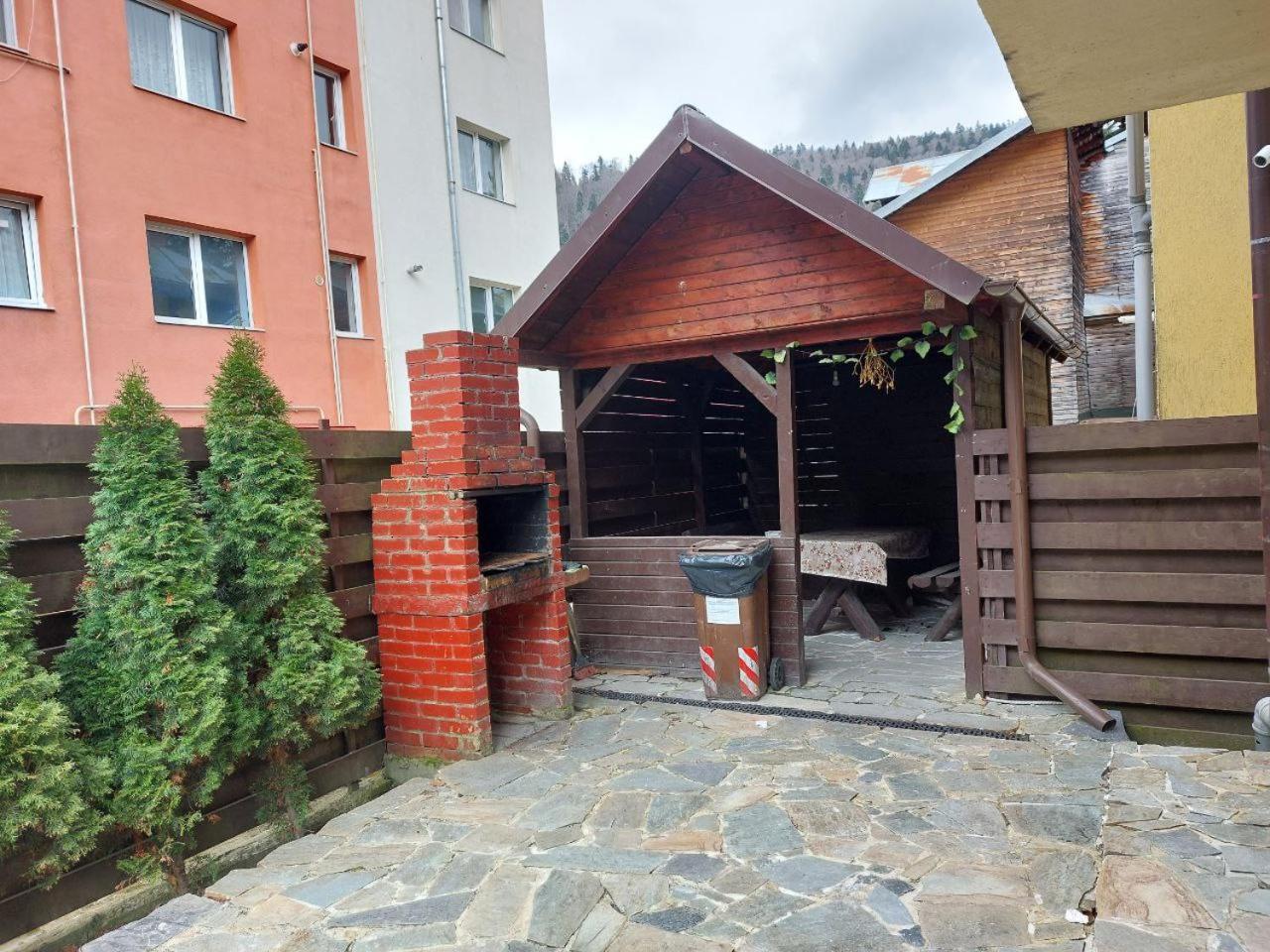 Vila Foc Alb Apartamente-Buşteni Eksteriør bilde